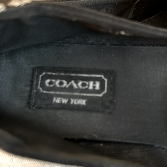 Coach flat casual shoes. Size 8. Black and gray color. Used. - Picture 5 of 6